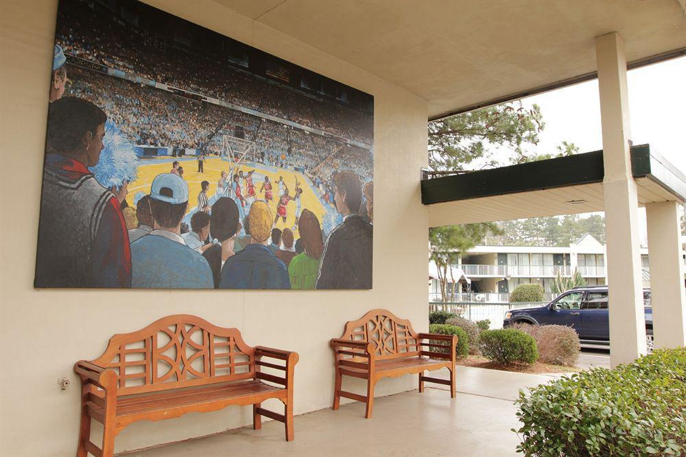 Chapel Hill University Inn Exteriör bild